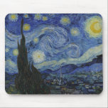Starry Night av Vincent van Gogh Musmatta<br><div class="desc">Vincent Willem van Gogh var en postimponerande målare till nederländska ursprung, vars arbete - framstående på grund av dess skönhet, känslomässiga ärlighet och djärva färg - hade ett långtgående inflytande på 1900-talets konst. Efter år av smärtsam oro och många utbrott av psykiskt sjukdom dog han åldras 37 från ett skottsår,...</div>
