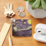 Starry Night av Vincent van Gogh, Vintage Fine Art Nyckelring<br><div class="desc">Starry Night (1889) av Vincent van Gogh är en vintage post impressionism bra konst liggande naturmålning. En syn på en stad i dalen på natten med molnen snurrande, stjärnorna skugga och en vacker gyllene gult krescent måne. Den målades under dagen från minnet och är van Goghs mest berömd målning. Om...</div>