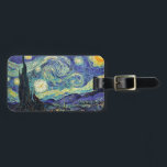 Starry Night by van Gogh Bagagebricka<br><div class="desc">Van Gogh var besatt av symbolen för lysande föremål och för färg. Lampan var en symbol för lugn och säkerhet. Stjärnan symboliserade tro och gasljus,  mänskliga realiteter. Djupt ultramarinblått var oändligt,  medan rött och grönt uttryckte "detta fruktansvärda sak,  manar passioner.</div>