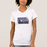 Starry Night by Van Gogh dam T-shirt<br><div class="desc">Van Goghs ikoniska stjärnmålning med faded kant för en bättre t-shirt-design.</div>