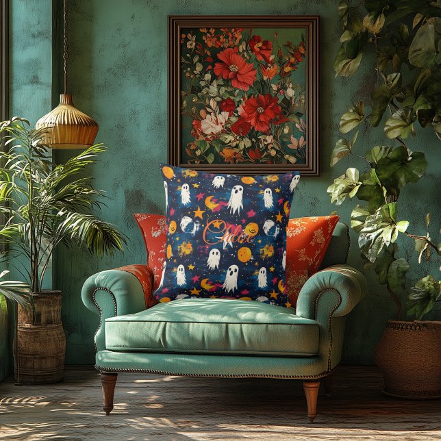 Starry Night Halloween Pillow with Playful Spöken Kudde (Skapare uppladdad)