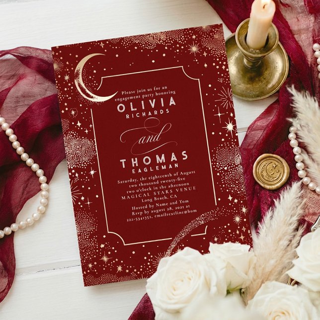 Starry Night Måne Mystical Förlovningsfest Inbjudningar (Celestial Moon and Stars Night Sky Engagement Party Invitation in Burgundy Red and Gold)