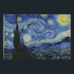 Starry Night, oljemålning, Vincent Van Gogh Fototryck<br><div class="desc">Vincent Van Gogh, 18.89.1989 post impressionist, modern oljemålning på landskapslandskapet i natt i canvas av ett snabbt stjärnfärdigt blå himmel med en ljus gult crescerande måne, och planeten Venus syns också. En överdriven cypress träd kan ses i förgrunden. Denna målning skildrar bilden från konstnärsrummet vid asyl på Saint-Paul-de-Mausole i Saint-Rémy-de-Provence...</div>