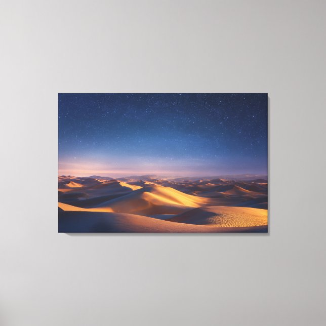 Starry Night Over Golden Desert Dunes Landscape Canvastryck (Framsida)