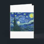 Starry Night ~ Van Gogh Kort<br><div class="desc">Den mest berömd målningen av Vincent Van Gogh. Ett modernt mästerverk med ett mörk blått natthandskap som dekoreras med ljusa färg-virvlar av gult, vita och orange tvillingstjärnor. Ursprunglig nederländsk titel: De sterrennacht . Oljepansoneringen visar synen utanför Van Goghs sanitetsfönster nattetid, även om den faktiska målningen utfördes av minnet under dagen....</div>