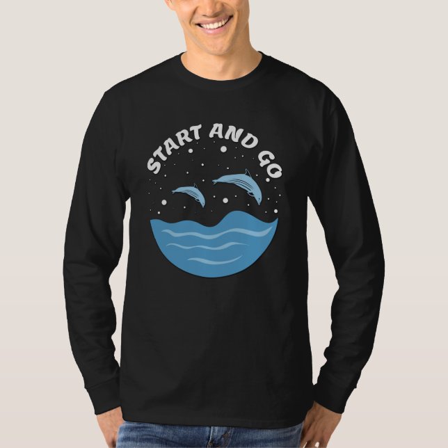 Start and Go! - Cute Dolphins T Shirt (Framsida)