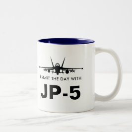 Starta dagen med JP-5 den toppna muggen för Två-Tonad Mugg