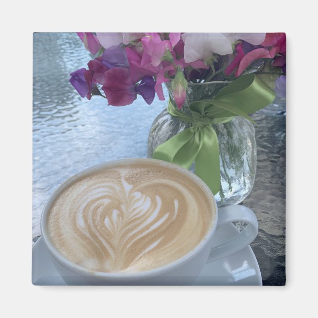 Starta din dag med en latte magnet (Framsidan)