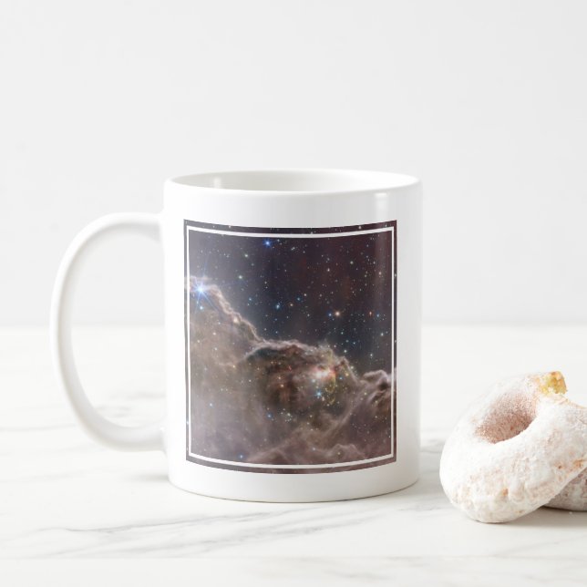 Startande region NGC 3324 i Carina Nebula. Kaffemugg (Med munk)