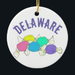 State Pride Delaware Beach Salt Vatten Taffy Julgransprydnad Keramik<br><div class="desc">Visa pride i hemstaden eller hemstaten! Ornament har en originalmarkör som illustrerar utsökt sandsaltvatten från Delaware. Den här hemligstämplingen finns också på andra produkter. Även andra stater och städer finns tillgängliga. Ser du inte vad du är tittar för? Behöver du hjälp med anpassning? Kontakta Rebecca för att få något designat...</div>