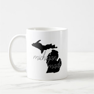 State Silhouette med Michigan Made Typografi Kaffemugg