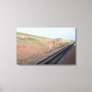 Stationshus längs historisk kuggstångsbana canvastryck