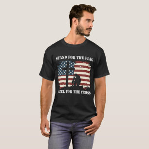 Stativ för flagga, knäfaller för kor t-shirt