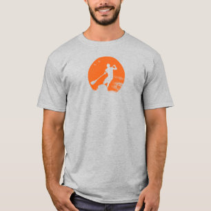 Stativ som paddlar upp surfaren t shirt
