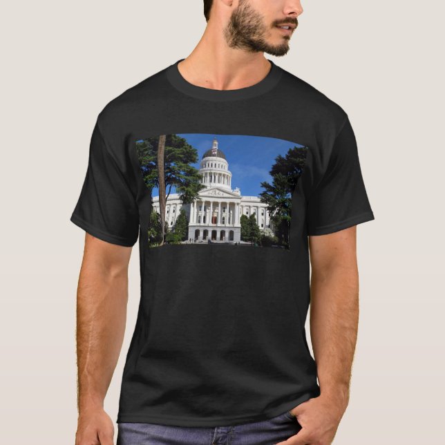 Statlig huvudstadbyggnad för CA - Sacramento T Shirt (Framsida)