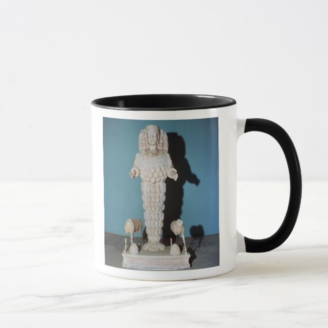 Staty av Artemis med jakthundar, c.AD 135-75 Mugg (Höger)