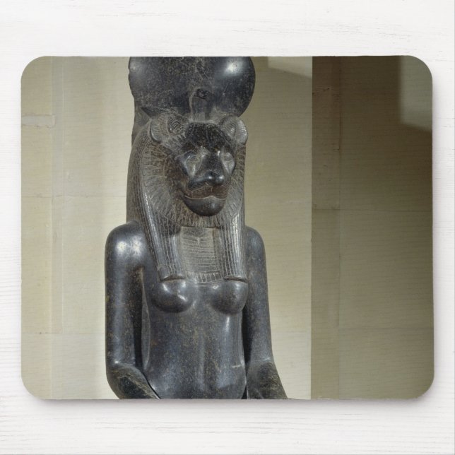 Staty av denhövdade gudinnan Sekhmet, från th Musmatta (Framsidan)