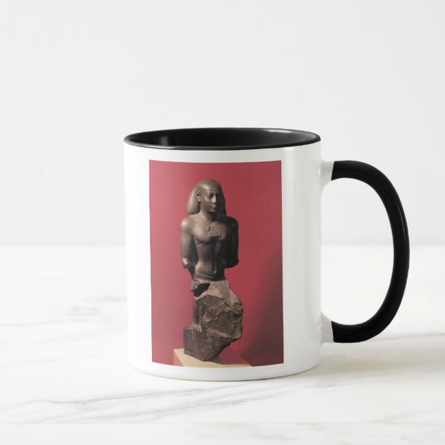 Staty av Iahmes Saneith Mugg (Höger)