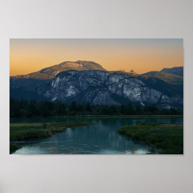 Stawamus Chief Peaks på Squamish Poster (Framsidan)