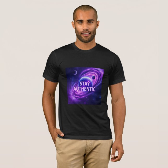 Stay Authentic T-Shirt | Cosmic Exploration Motiva (Hel framsida)