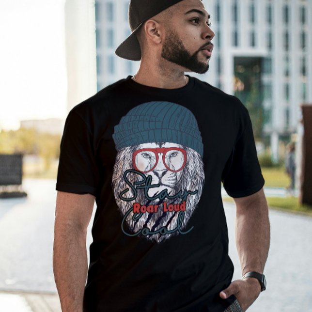 Stay Cool, Roar Loud – Chill but Fearless Lion T-S T Shirt (Skapare uppladdad)