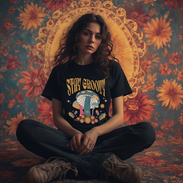 Stay Groovy Retro Mushroom Aesthetic | 70s retro T Shirt (Skapare uppladdad)