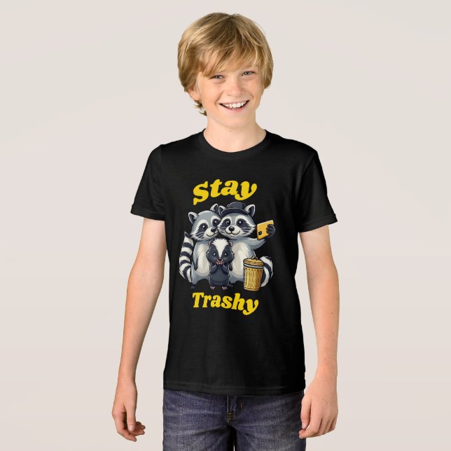 Stay Trashy Funny Raccoon, Opossum, Skunk funny T Shirt (Framsida Full)