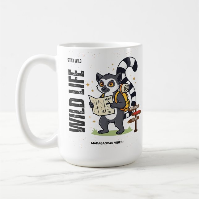 Stay Wild Lemur Life - Madagascar Vibes Cute lemur Kaffemugg (Vänster)