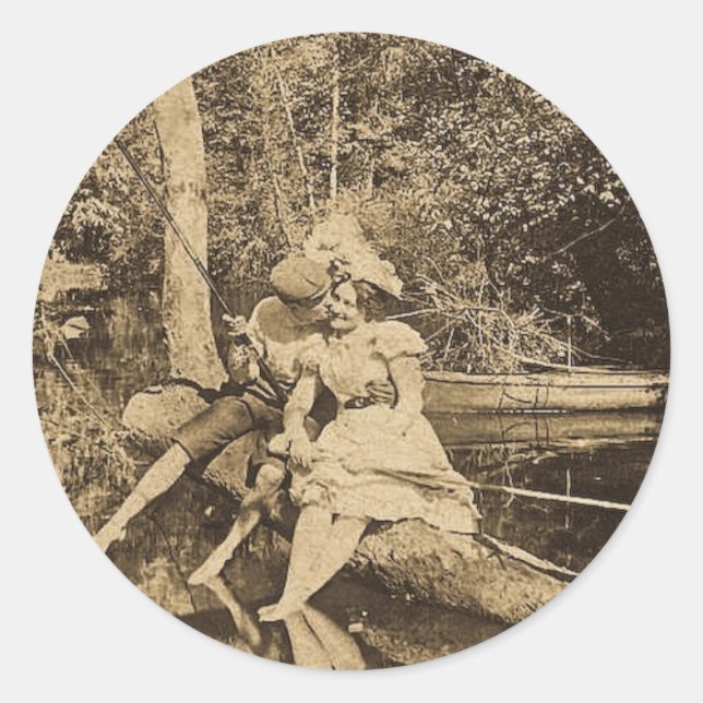 Stealing a Kiss Runt Klistermärke (Framsida)