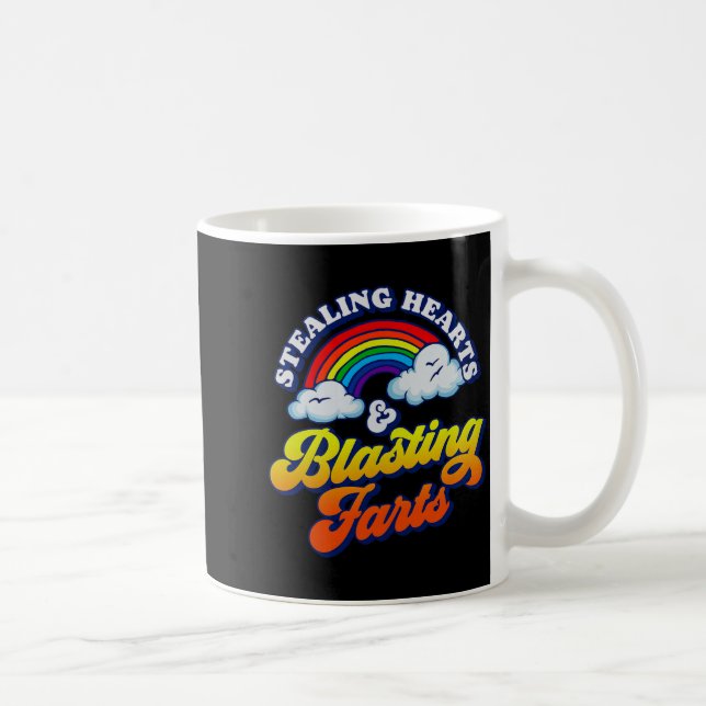 Stealing Hearts &amp; Blasting Farts Funny Rainbow Kaffemugg (Höger)