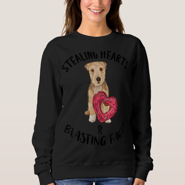 Stealing Hearts Blasting Farts Lakeland Terrier Va T Shirt (Framsida)