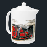 STEAM TÅG<br><div class="desc">Wales, det lilla tågens land. Dessa små walesiska ånga tåg användes ursprungligen främst för att frakta skiffer från stenbrotten.</div>