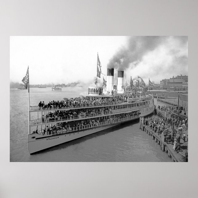 Steamer Tashmoo Poster (Framsidan)