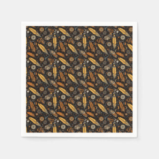 Steampunk, fjädrar och redskap pappersservett