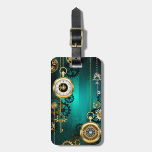 Steampunk Jewelry Watch on a Grönt Background Bagagebricka