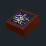 Steampunk utrustar bläckfisken Kraken Smyckeskrin<br><div class="desc">Det tentacled steampunkhavsmonster på denna små billig prydnadssak boxas har åtta binda-något liknande guld- bihang,  ett centralsilver utrustar,  och överflöd av utrustar och kasta i sig danande upp dess huvud,  ögon och sugkoppar. Det är en robotbläckfisk/kraken,  ett metallmaskinmonster för någon som gillar geeky science fiction-/fantasivarelser. Blåttbakgrundsfärg är anpassadet.</div>
