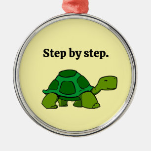 Steg för steg Turtle Tecknad, Beständig vinning Julgransprydnad Metall