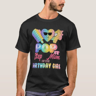 Steg Mamma i födelsedagspressen som den unga flick T Shirt