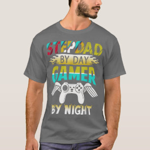 Steg-Pappa efter dagspelaren per natt vid Fars dag T Shirt