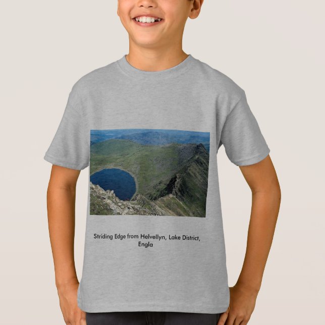 Stega kanten från Helvellyn, sjöområde, Engla Tee (Framsida)