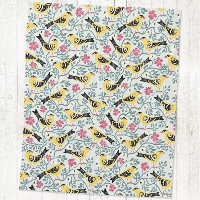 Stegdfink och Präriros Fågelblomma Fleecefilt (Goldfinch Prairie Rose bird flower arts and crafts style block print fleece blanket)