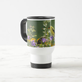 Steglits på en blåklocka blomma resemugg