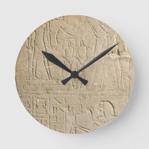 Stela som visar Ramesses II erbjudande rökelse Rund Klocka