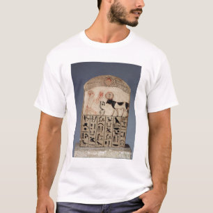 Stela till Apistjuren (målad limestone) T Shirt