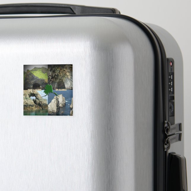 Sten Formler och grottor i Alaska Collage Magnet (In Situ (Luggage))
