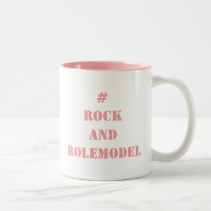 # Sten och Rolemodel - Pastel Rosa kan redigeras. Två-Tonad Mugg