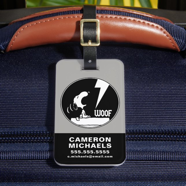 Sten Tees | Snoopy Howling | Lägg till ditt namn Bagagebricka (Framsida Insitu 2)