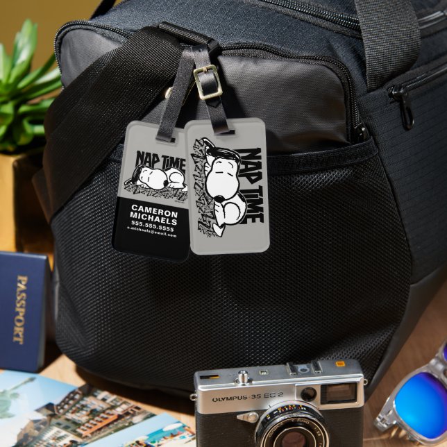 Sten Tees | Snoopy Nap Time | Lägg till ditt namn Bagagebricka (Fram & Baksida)