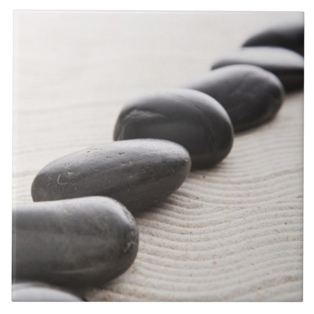 Stenar på sanden kakelplatta (Framsidan)