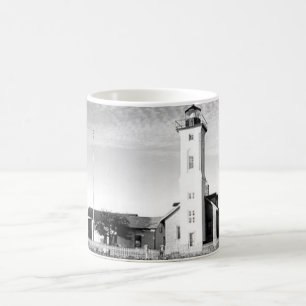 Stenigt peka fyren kaffemugg